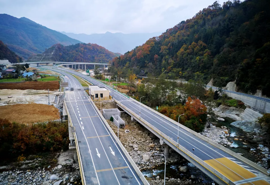 完美收官-公司參建的德會高速、廣平高速平武段建成通車！